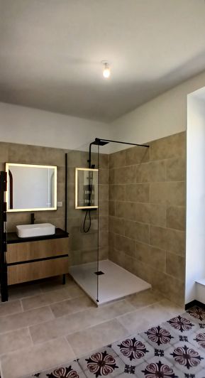 Image No.30-4 Bed House for sale