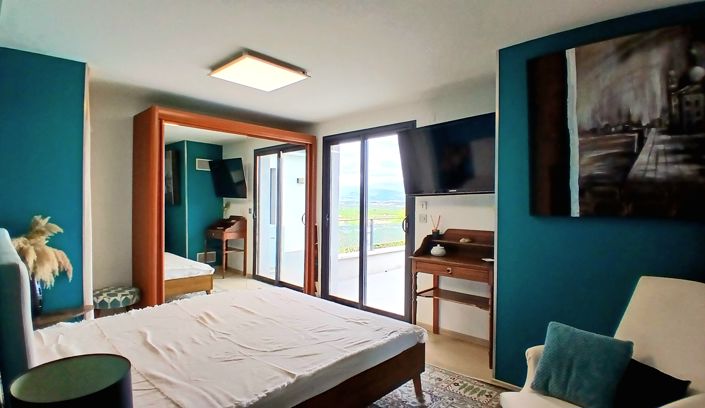 Image No.29-5 Bed Property for sale