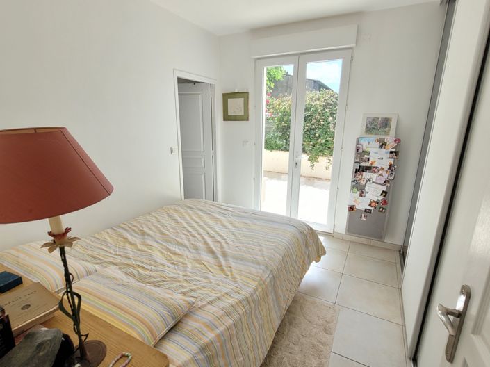 Image No.19-4 Bed Property for sale
