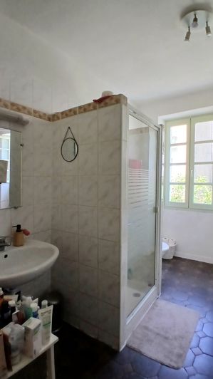 Image No.15-3 Bed House for sale
