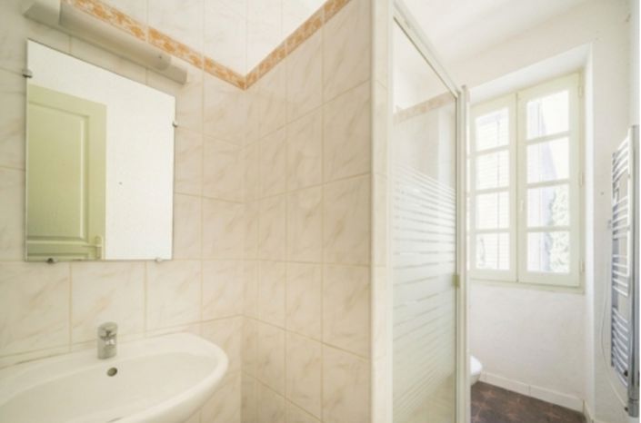 Image No.16-3 Bed House for sale