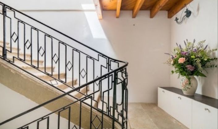 Image No.17-3 Bed House for sale