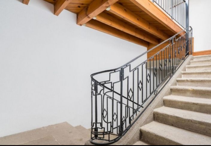 Image No.9-3 Bed House for sale