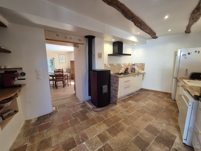 Image No.11-4 Bed Property for sale