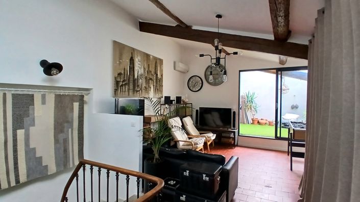Image No.20-4 Bed House for sale