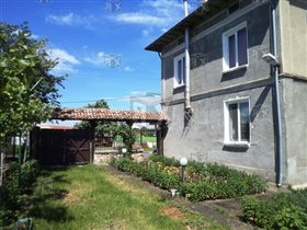 Image No.1-Maison de 3 chambres à vendre à Novo Gradishte
