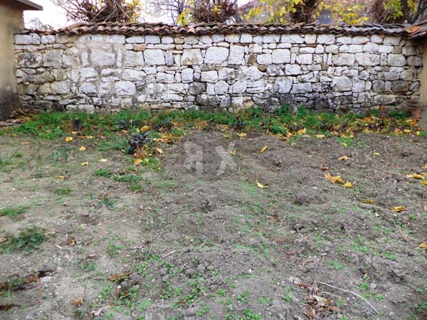 Image No.15-4 Bed House for sale