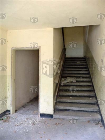 Image No.14-13 Bed Commercial for sale