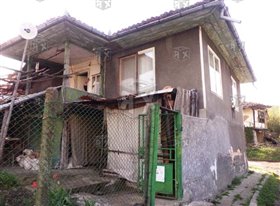 Image No.0-Maison de 3 chambres à vendre à Bebrovo