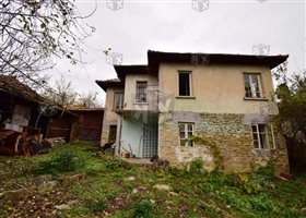 Image No.1-Maison de 3 chambres à vendre à Dryanovo