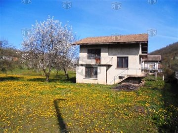 4 Bed Property for sale