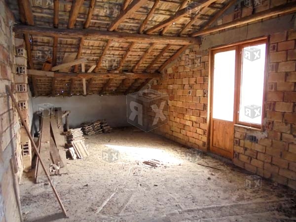 Image No.17-4 Bed Property for sale