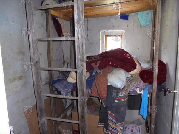 Image No.18-2 Bed House for sale