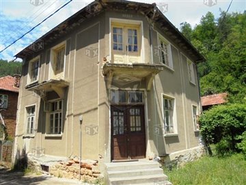 1 - Stanchov Han, House
