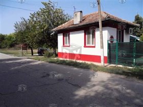 Image No.1-Maison de 4 chambres à vendre à Gorski Senovets