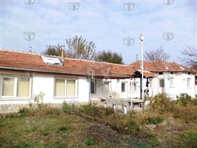 Image No.1-Maison de 4 chambres à vendre à Maslarevo