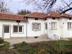 Image No.38-Maison de 4 chambres à vendre à Maslarevo