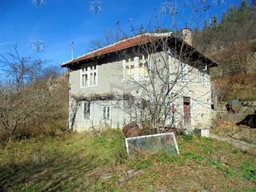 1 - Tryavna, House