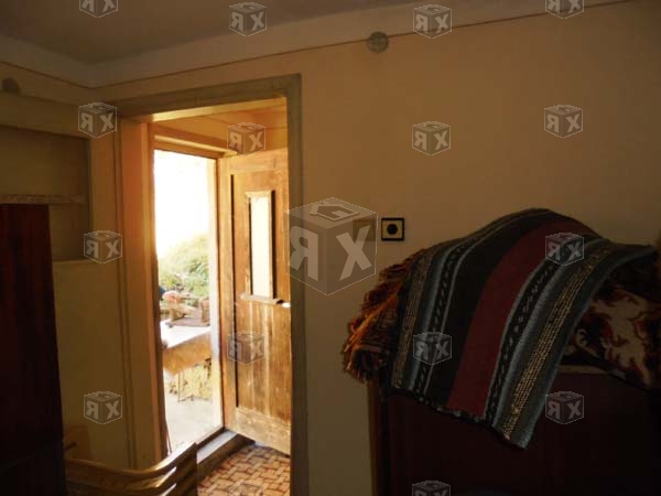 Image No.14-3 Bed House for sale