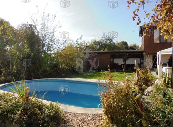 Image No.2-Maison de 9 chambres à vendre à Gostilitsa