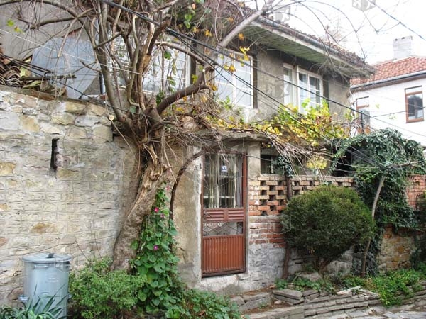 Image No.1-Maison de 2 chambres à vendre à Veliko Tarnovo