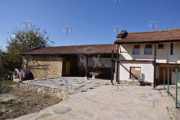 Image No.4-Maison de 4 chambres à vendre à Slaveykovo