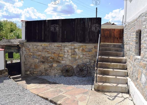 Image No.25-Maison de 5 chambres à vendre à Tserova Koriya