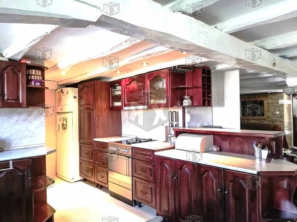 Image No.7-Maison de 5 chambres à vendre à Tserova Koriya