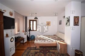 Image No.12-Maison de 3 chambres à vendre à Mirovo