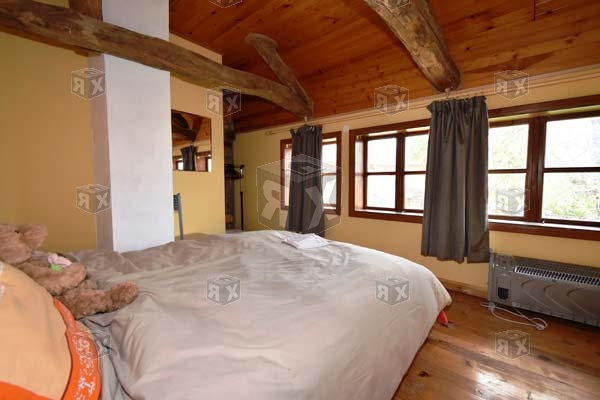 Image No.10-Maison de 4 chambres à vendre à Gostilitsa