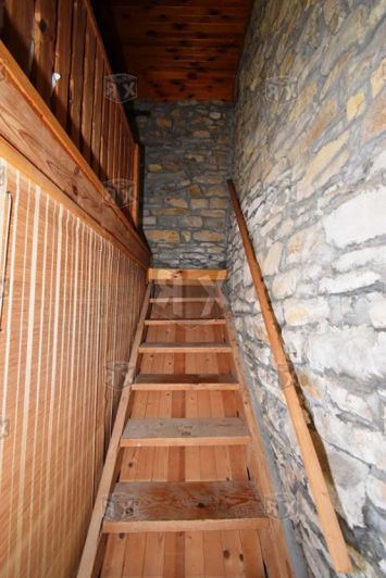 Image No.22-Maison de 4 chambres à vendre à Gostilitsa