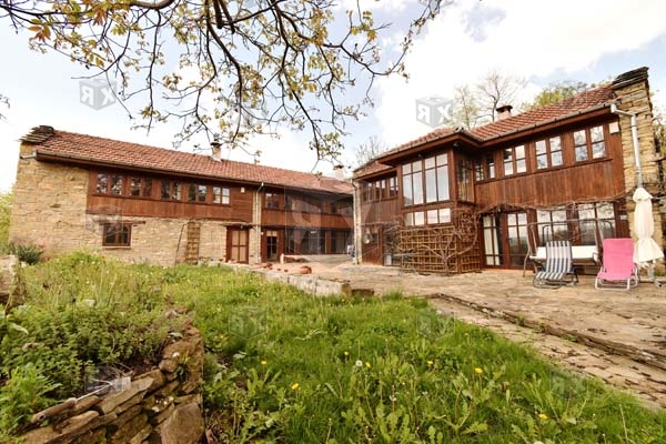 Image No.39-Maison de 4 chambres à vendre à Gostilitsa