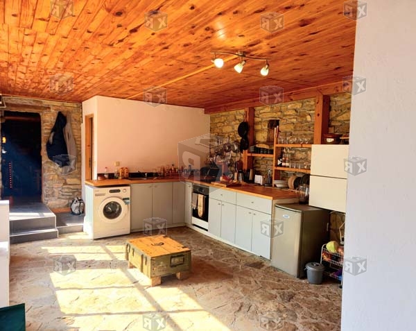 Image No.4-Maison de 4 chambres à vendre à Gostilitsa