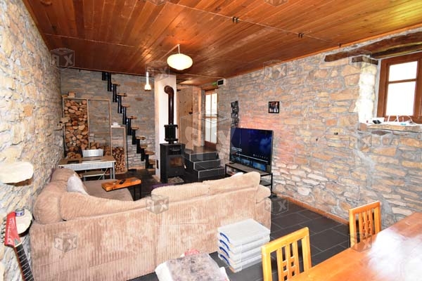 Image No.7-Maison de 4 chambres à vendre à Gostilitsa