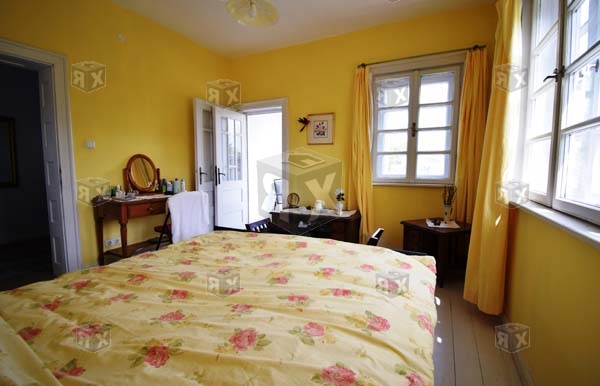 Image No.19-4 Bed House for sale