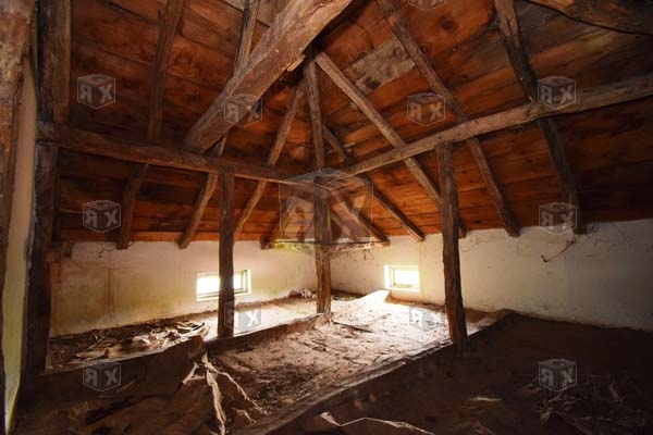 Image No.30-4 Bed House for sale