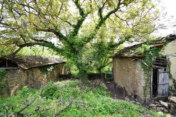 Image No.33-4 Bed House for sale