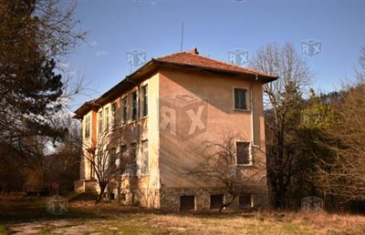 1 - Razsoha, Maison