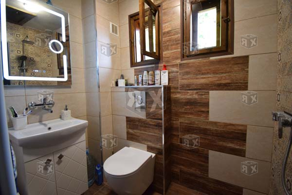 Image No.10-Maison de 2 chambres à vendre à Veliko Tarnovo