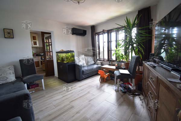 Image No.4-Maison de 2 chambres à vendre à Veliko Tarnovo