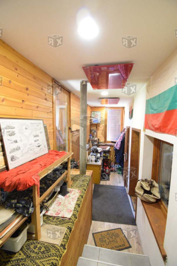 Image No.7-Maison de 3 chambres à vendre à Tryavna