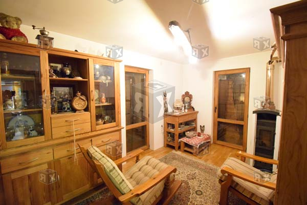 Image No.8-Maison de 3 chambres à vendre à Tryavna