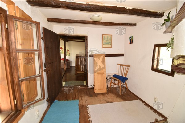 Image No.20-3 Bed House for sale