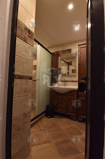Image No.13-2 Bed House for sale
