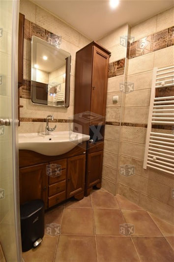 Image No.15-2 Bed House for sale