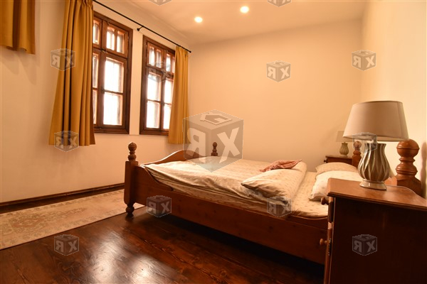 Image No.30-2 Bed House for sale