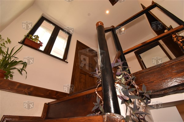 Image No.32-2 Bed House for sale