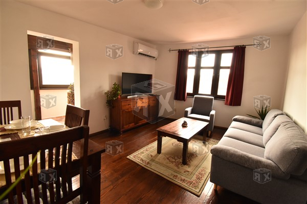 Image No.5-2 Bed House for sale