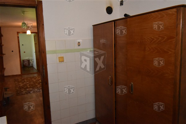 Image No.18-3 Bed House for sale