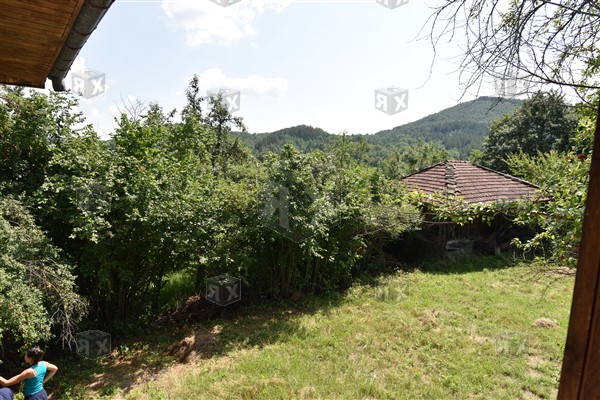 Image No.26-3 Bed House for sale